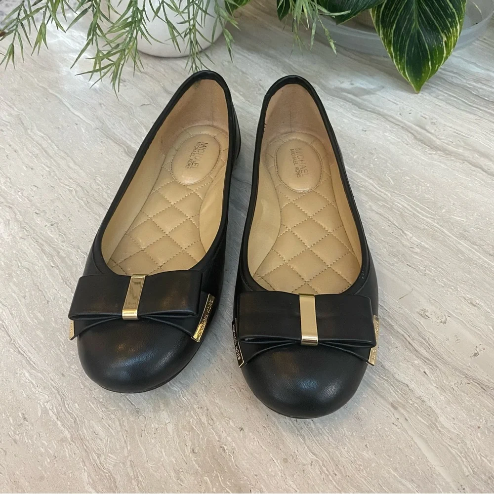 MICHAEL Michael Kors Navy Flats with Bow - Picture 14 of 14